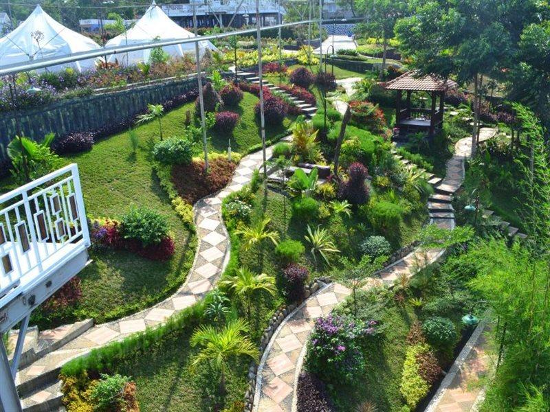 Chevilly Resort And Camp Bogor Eksteriør billede